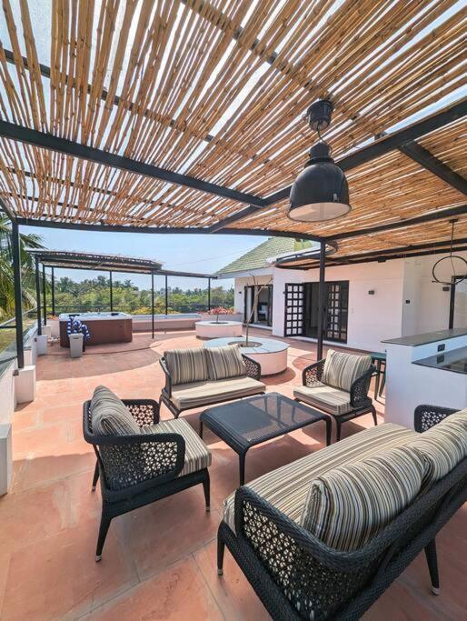Cove Luxury Beach Villa Mahábalípuram Exteriér fotografie