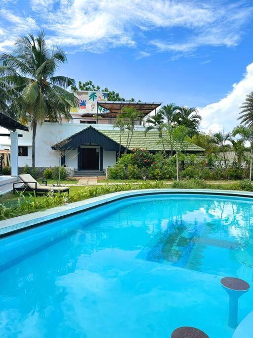 Cove Luxury Beach Villa Mahábalípuram Exteriér fotografie